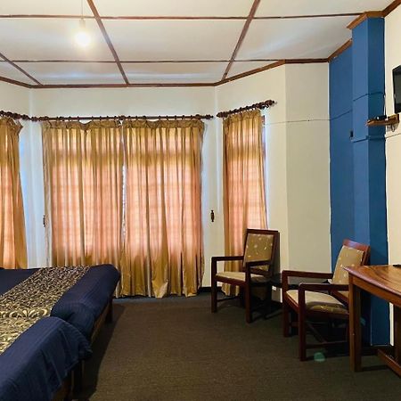 New Royal Mount Hotel نوفارا إيلِيا المظهر الخارجي الصورة